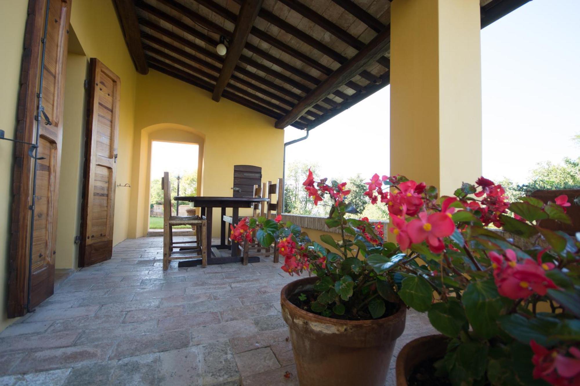 Ferienwohnung Casa Dei Lecci Foligno Exterior foto