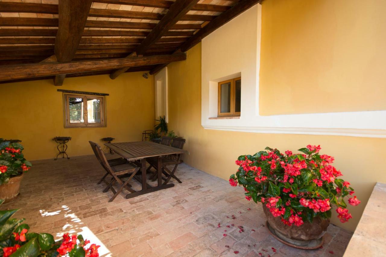 Ferienwohnung Casa Dei Lecci Foligno Exterior foto