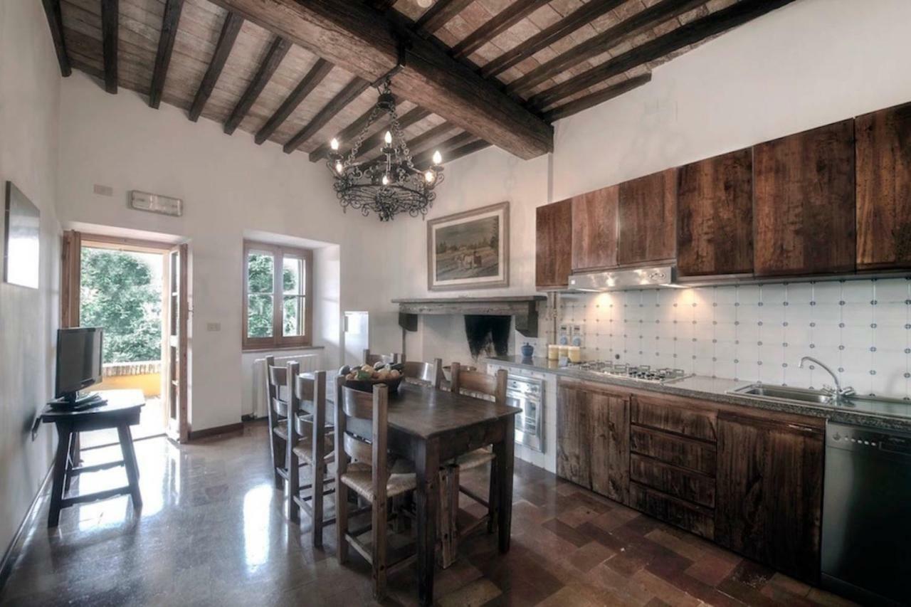 Ferienwohnung Casa Dei Lecci Foligno Exterior foto